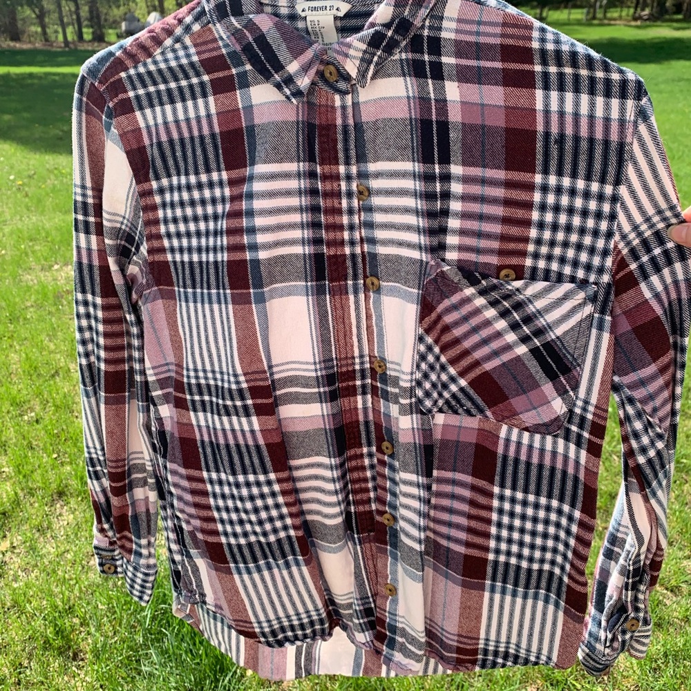 Plaid Button Up Top - S